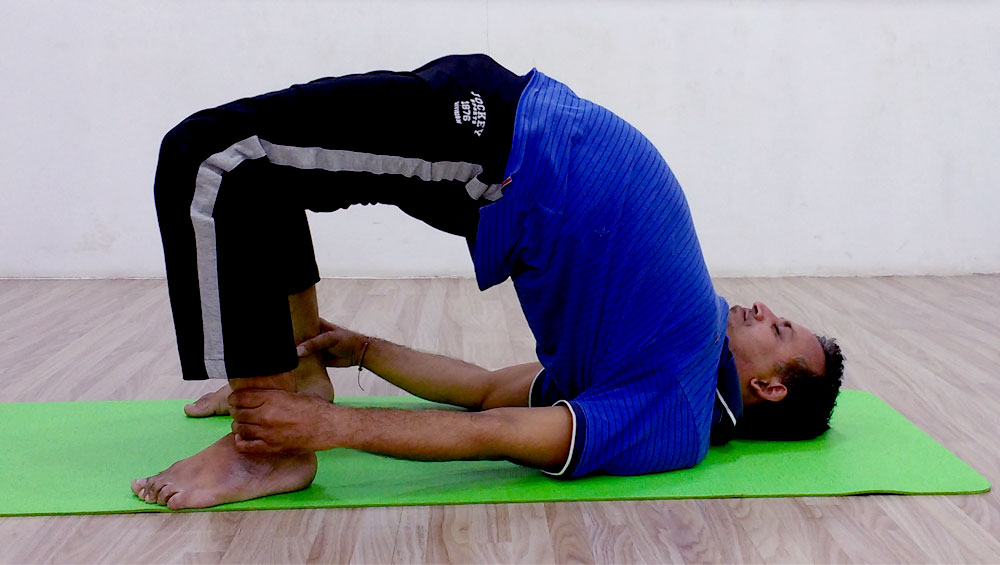 kandharasana-spine-alignment