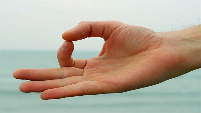 Gyan Mudra: A Simple Gesture for Deep Peace and Clarity gyan mudra